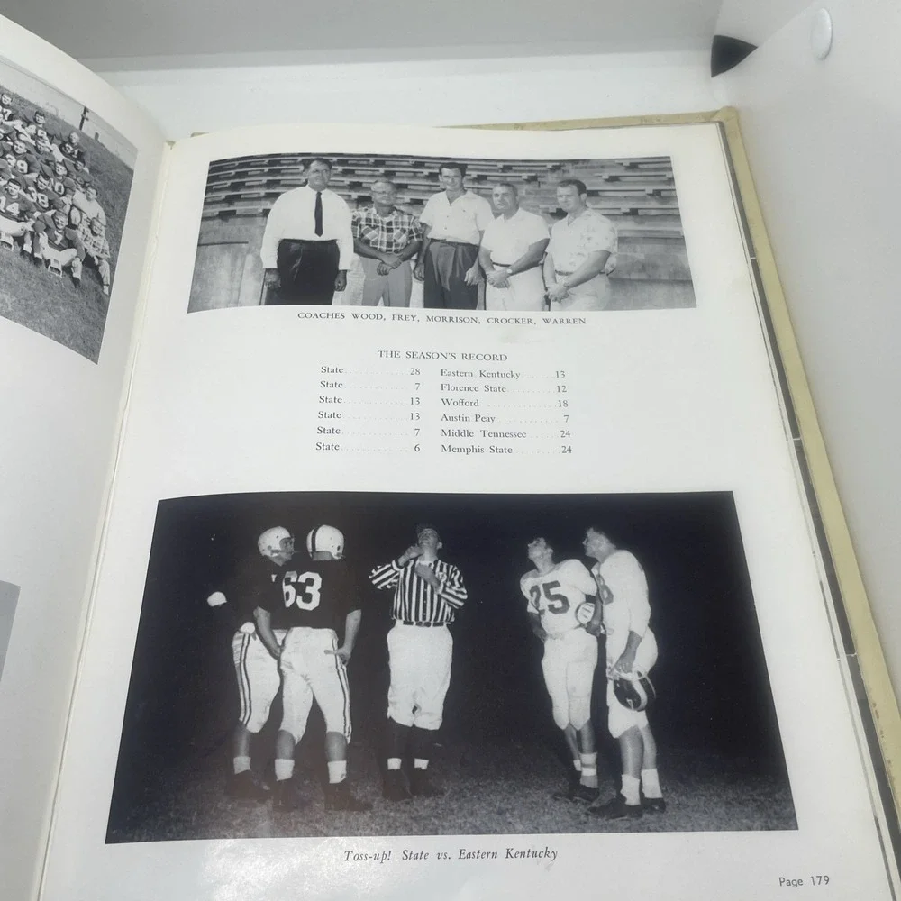 Yearbook Annual East Tennessee State College Johnson City 1958‎ Buccaneer